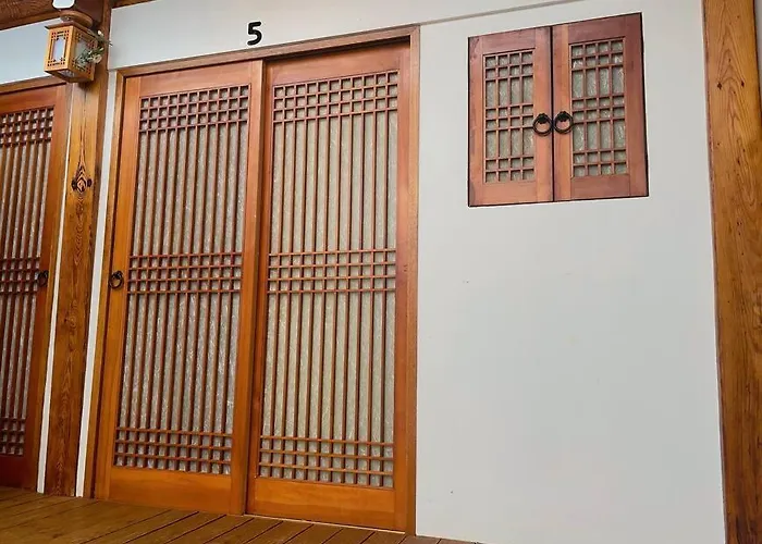 Bibimbap Hanok Gyeongbokgung 4* Séoul